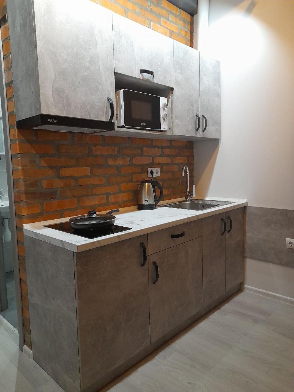 Apartment другетів